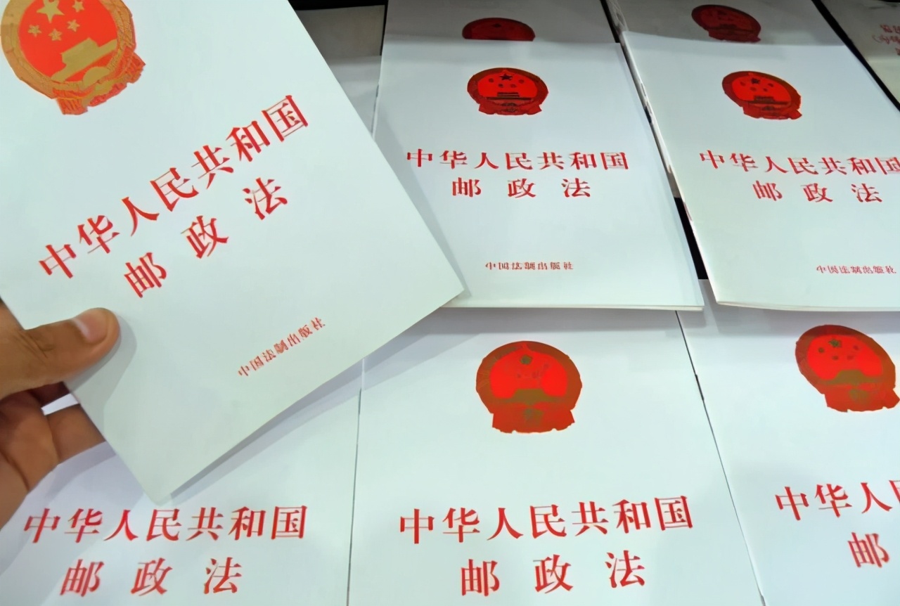 网购小鱼收到鳄鱼，孩子家长打开快递箱吓傻，商家是否涉嫌欺诈？