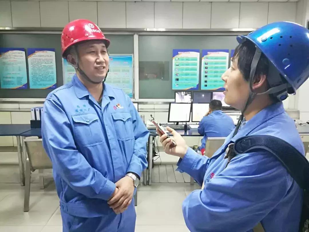 【晋才先锋】炼钢炉前的冶炼尖兵