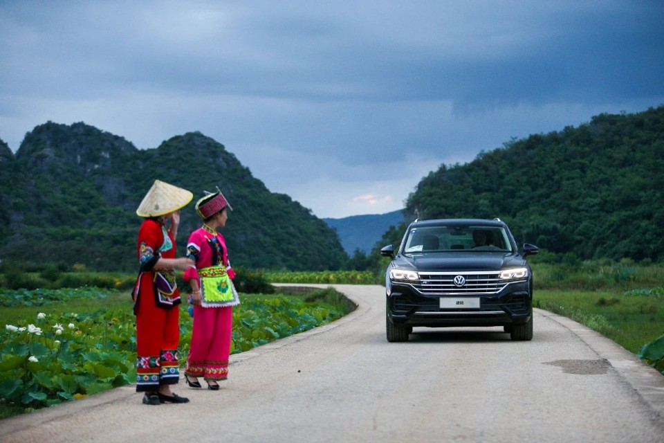 驰骋天地间品诗意中国|途锐十二时辰区域活动圆满收官