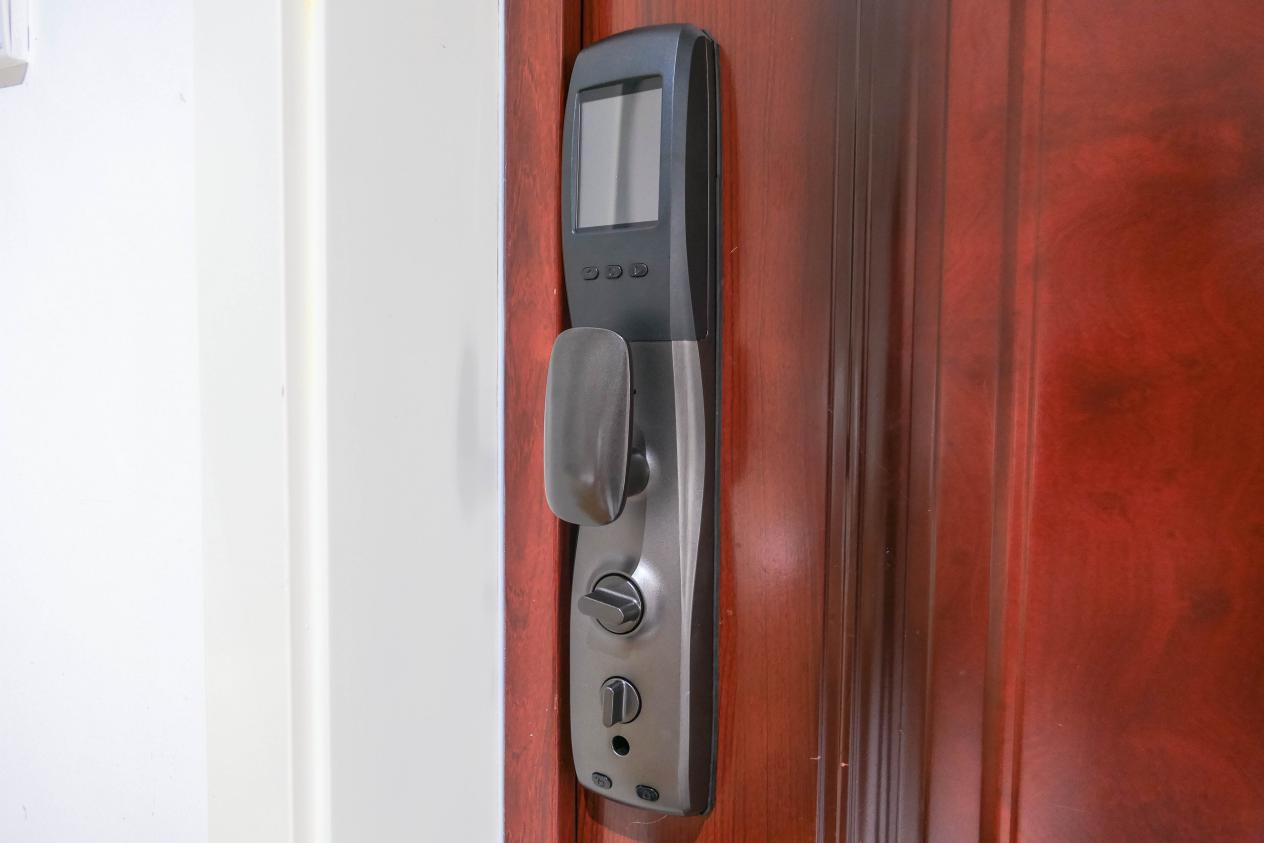 几百块的全自动指纹锁靠谱吗？体验之后顿觉真香！米航H8测评