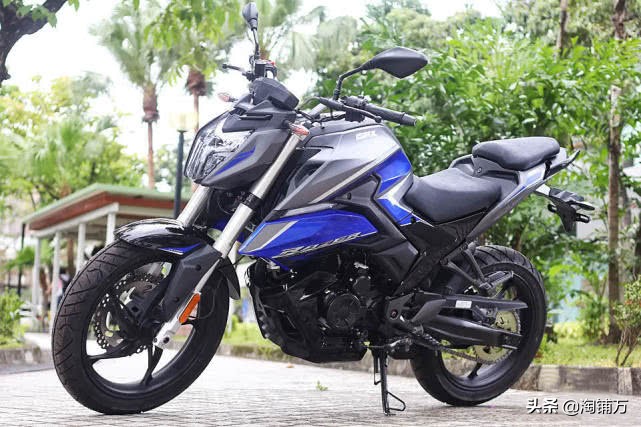 无极200rr摩托车,无极200r街车