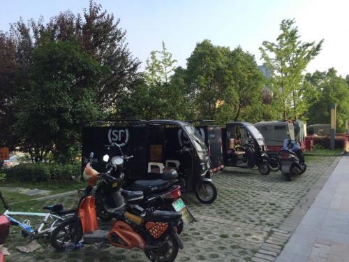 顺丰快递撞人怎么理赔,顺丰快递员撞死人最高赔偿多少