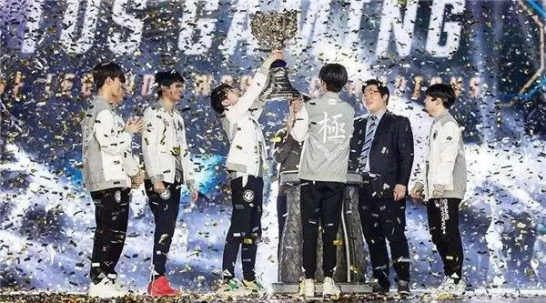 现在比较火爆的大型网游有哪些,2018网游游戏推荐