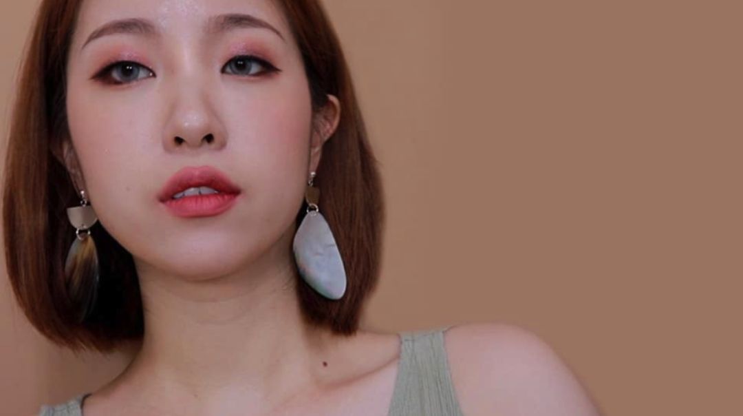 精致的猪猪女孩，“JUJU粉”眼影盘了解一下？