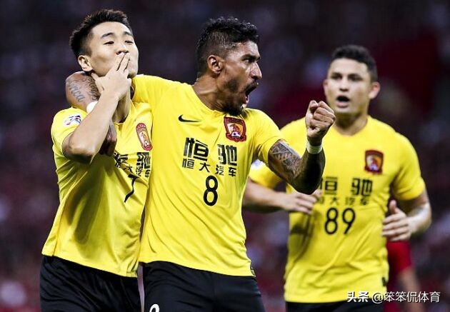 为中国足球争气,恒大足球参加世俱杯