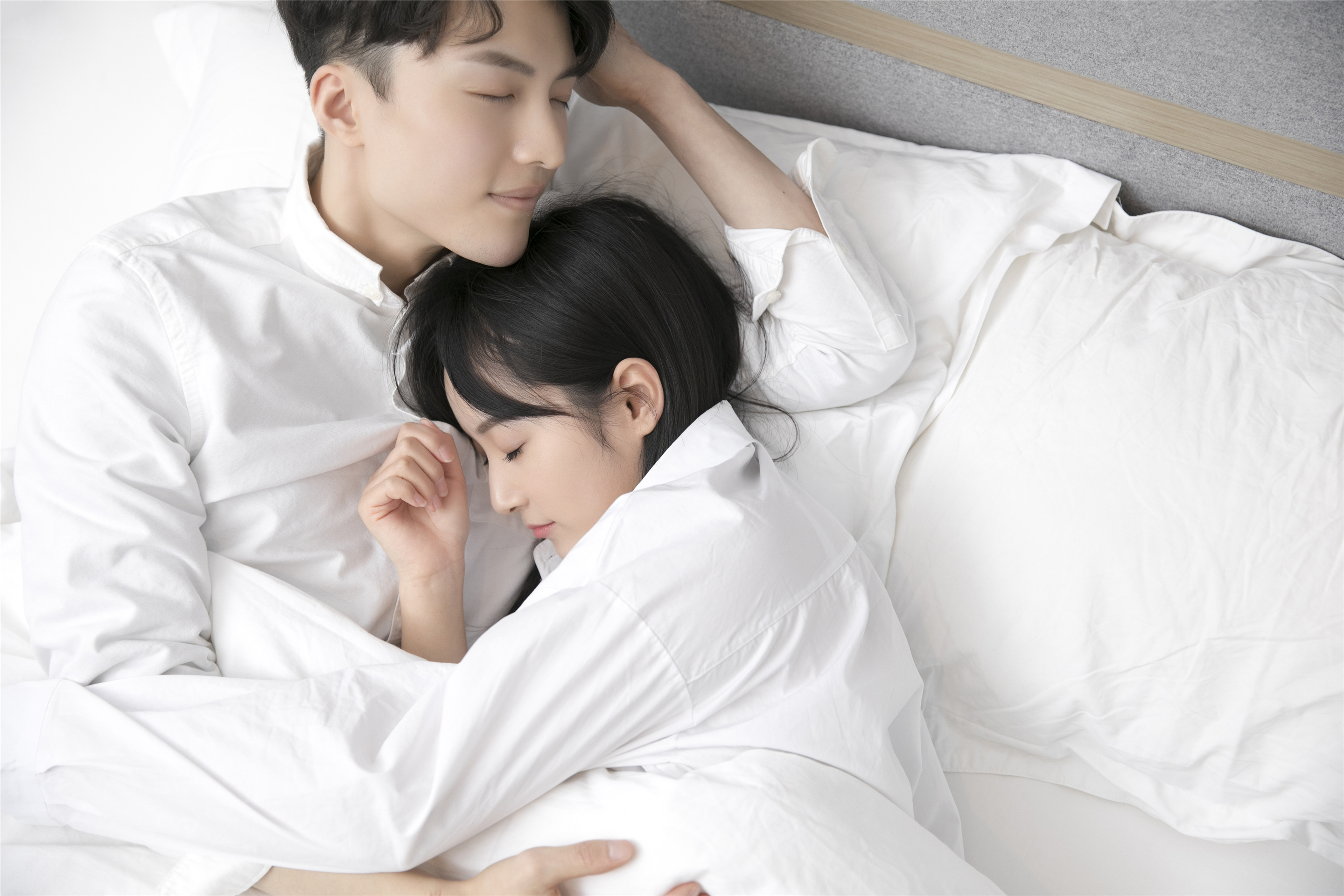 心理学:爱上一个男生,不要着急表白,有一个技巧能让他倒追你