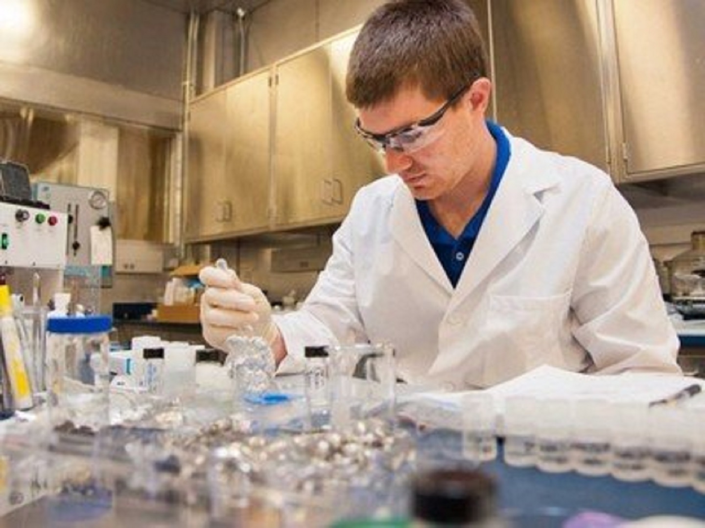 鍗板害鏈夊鑷ぇ,鍗板害鏈夊鑷弧