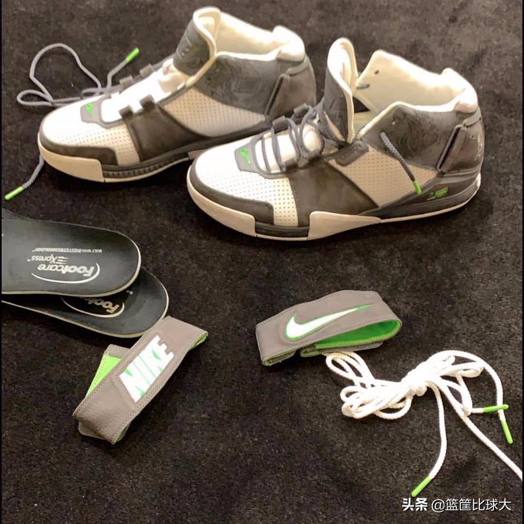 哈勒尔秀个性定制！3月12日NBA赛场球鞋赏析