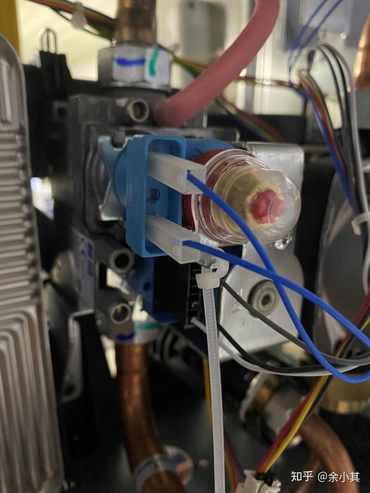 壁挂炉博世新欧洲之星原装进口,博世壁挂炉欧洲之星老款故障