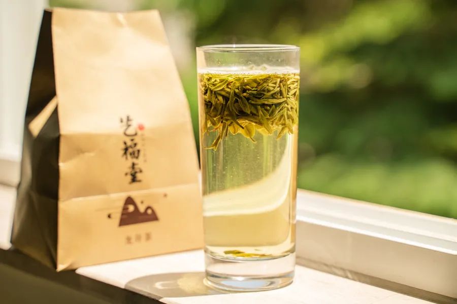 被薇娅直播间榨干零食预算后,写出了这篇测评报告(上)