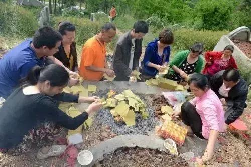 广东梅州五华华城客家丧葬习俗,五华客家丧葬