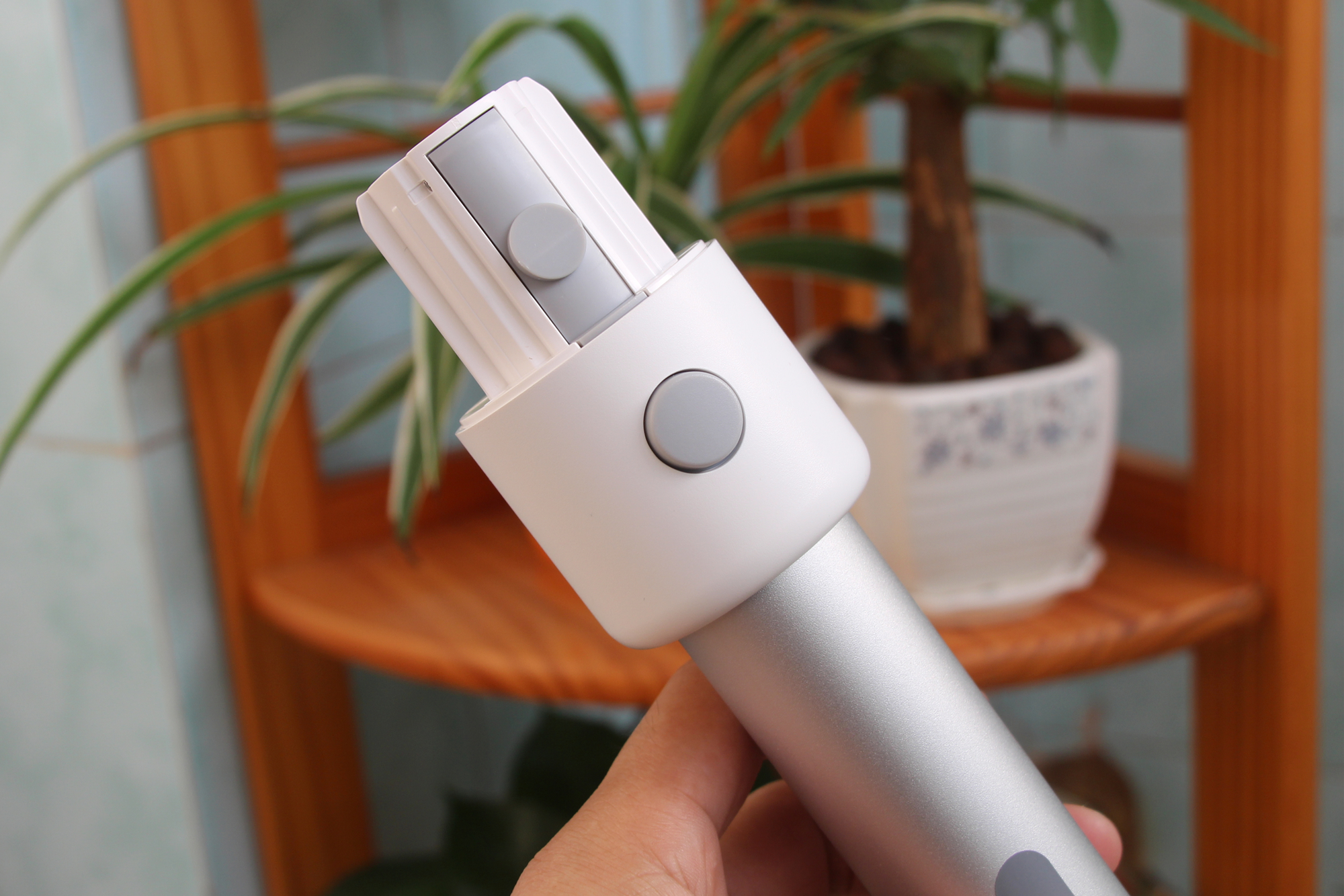 容易清理吸尘器推荐,无死角自动吸尘器推荐家用第一名