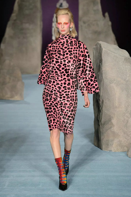 服装印花图案的流行趋势,面料单色印花图案大全