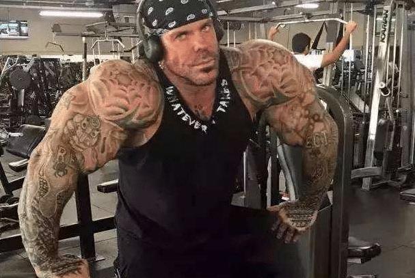 健身吃的蛋粉对人有害吗,健身蛋白粉的正确使用方法