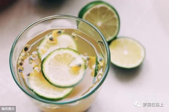 柠檬泡水方法不对,喝再多也没用,这才是正确方法,长知识了