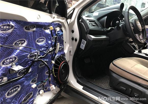 入门级改装音质也想超预期？看斯巴鲁森林人选的两分频