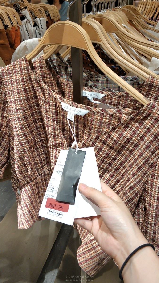 鏃ユ湰鎵撴姌鐨刼mg鎵嬭〃,omg璐墿浼樻儬