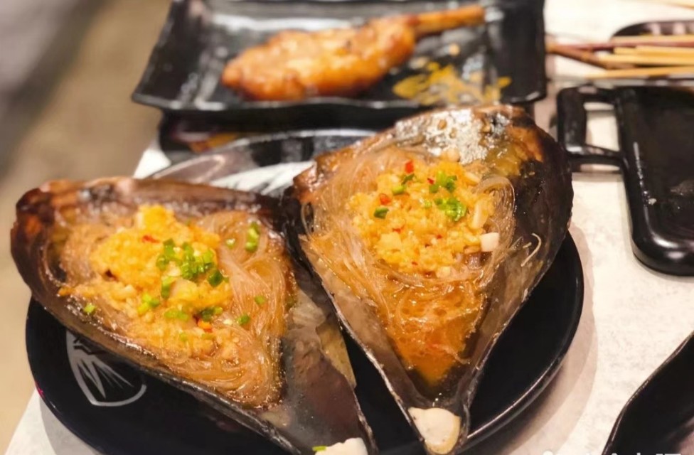 新手开烧烤店一开始就加盟好么,开烧烤店的十大忠告新手入门