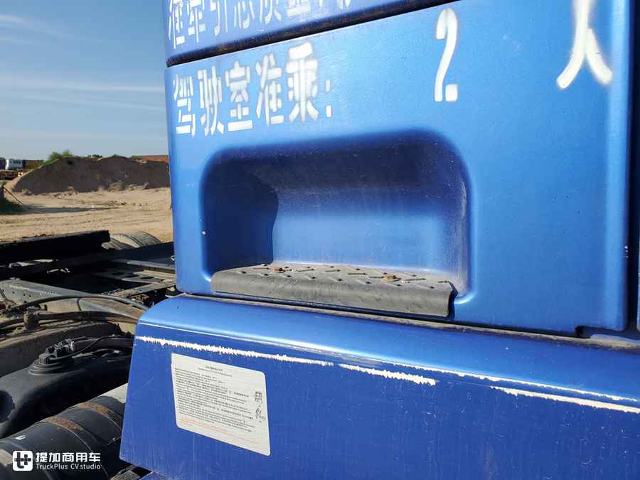 偶遇香港进口卡车,德龙f3000和f3000加强版的区别