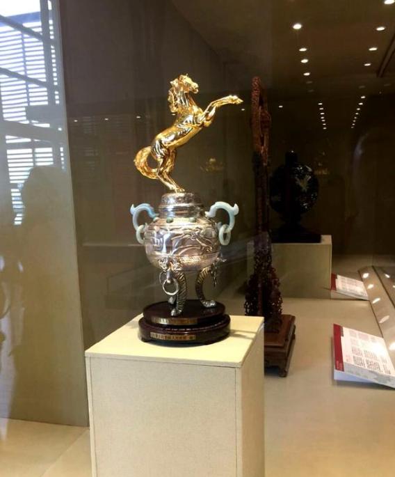 湖南送给澳门回归的礼物,澳门回归时祖国各省送的礼物意义