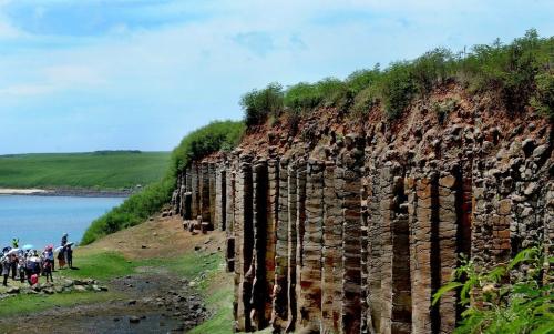 火山岩形成于多少年前五大连池,火山岩是火山形成的吗