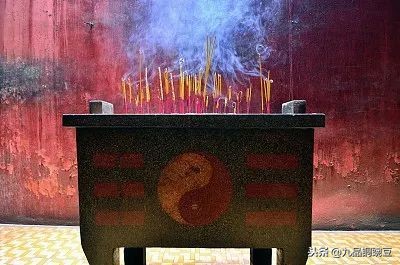 天人感应属于什么哲学思想,天人感应是怎么形成的