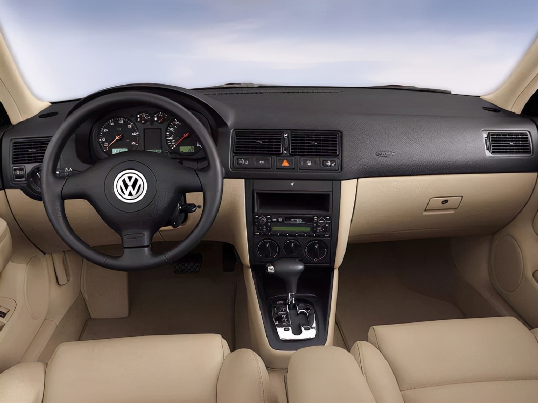 5000预算这三款省油小车最值,5000块钱能买的车型