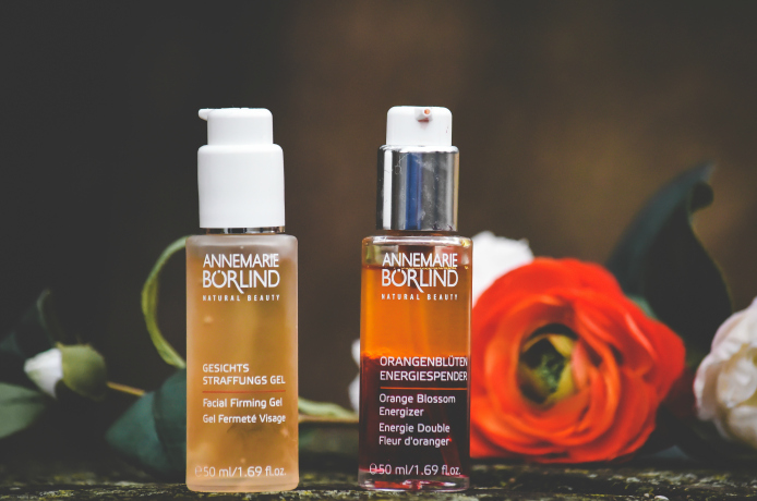 海蓝之谜精华和sk2小灯泡排名,海蓝之谜sk2一套多少钱