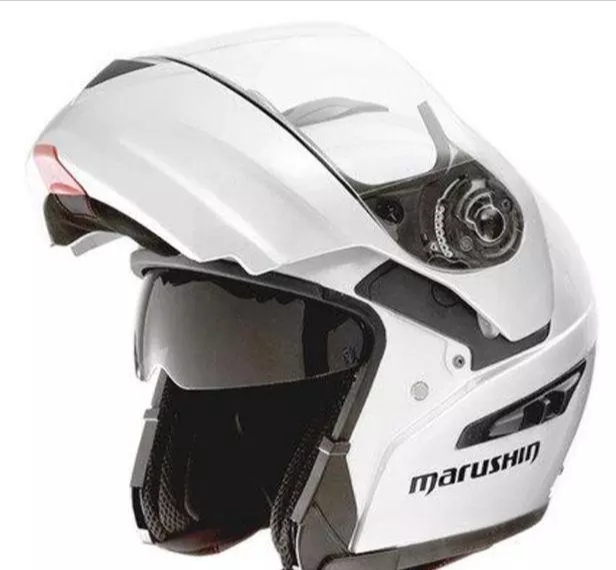 带眼镜槽的摩托头盔推荐,骑摩托戴眼镜选什么头盔