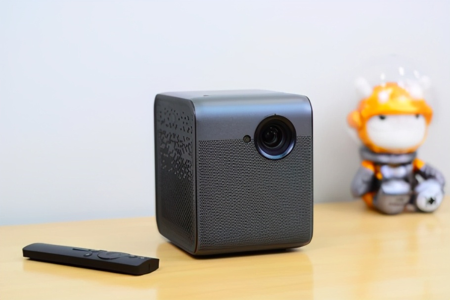 投影仪品牌推荐四个热门投影,高端旗舰投影仪品牌排行榜