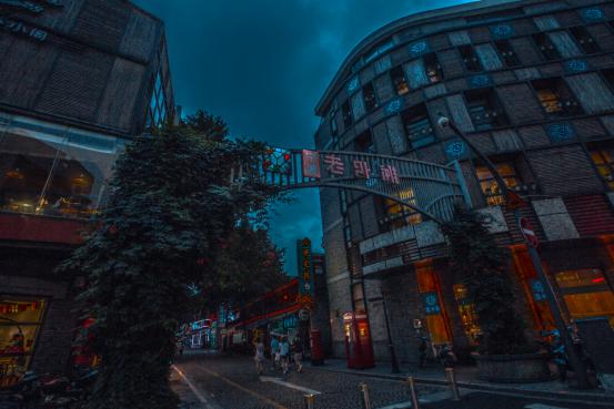 宁波老外滩BarConstellation（酒池星座）20周年庆，期待您的到来（内有精彩福利呦~）