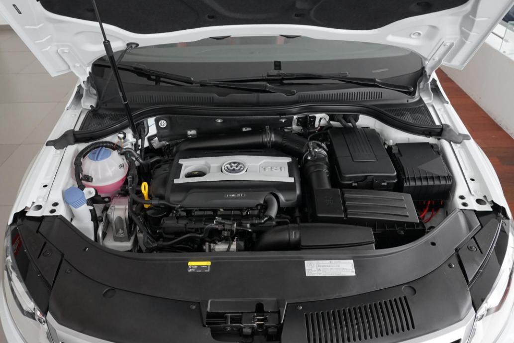 大众cc汽车经常突然断电原因,大众cc两个充电口老断电什么情况