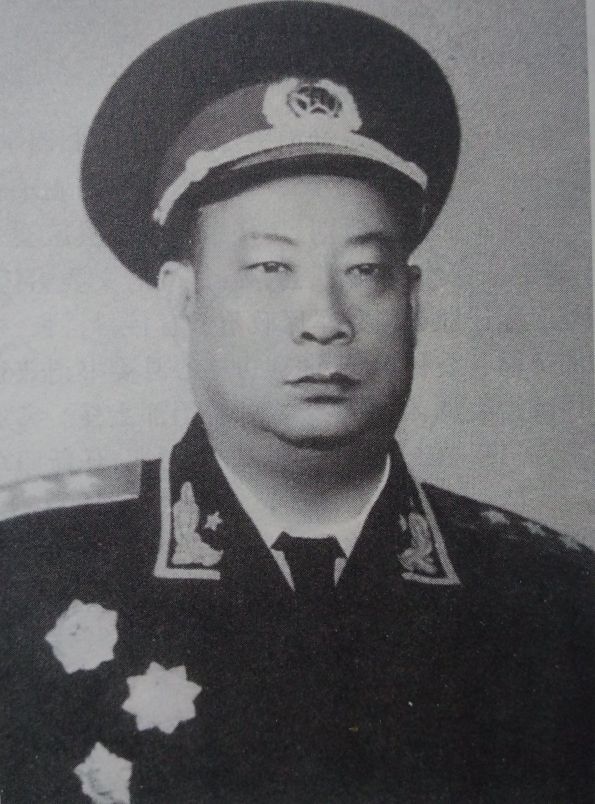 详解西南行政区*党**政军领导人在57年1月以前的工资与级别待遇