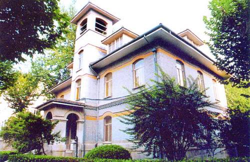 了解一下金陵中学,南京正宗金陵中学