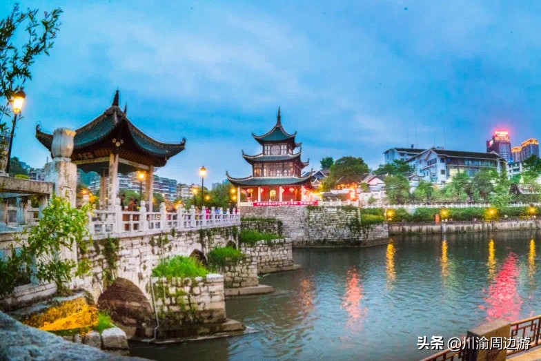 国内10个绝美旅行地怎么都看不腻,十大国内最佳旅行地风景美如画