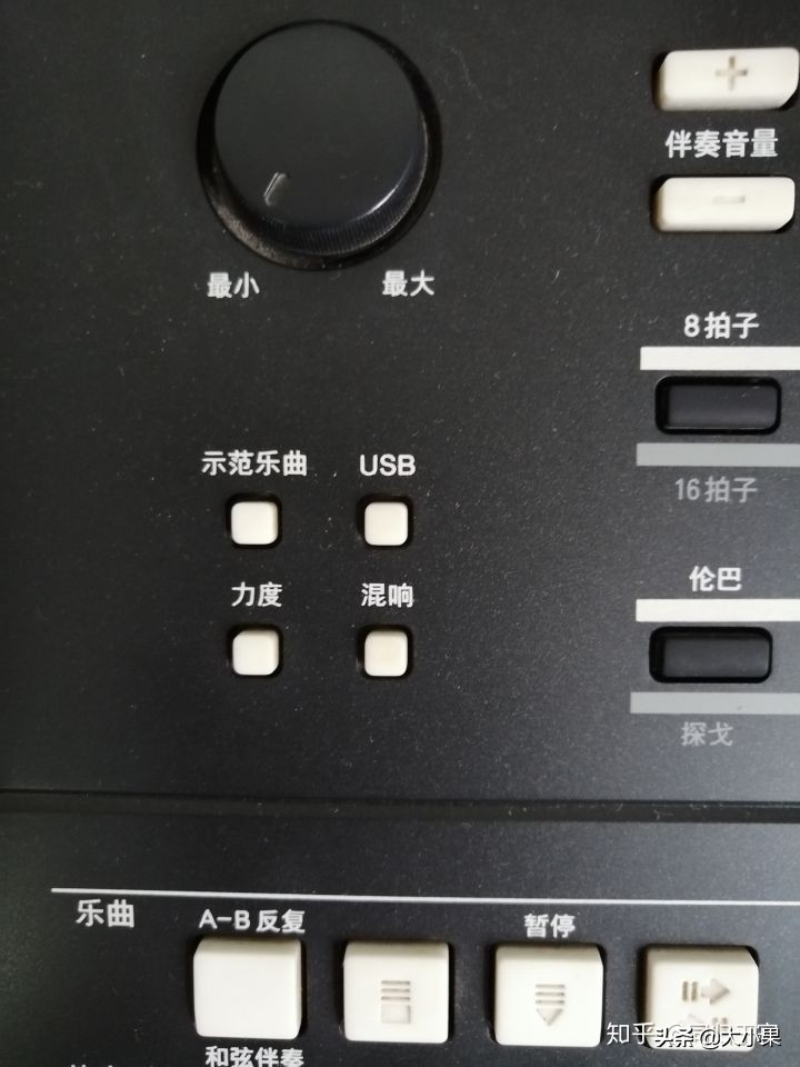 学了电子琴再学钢琴好学吗,学了电子琴是不是就会钢琴