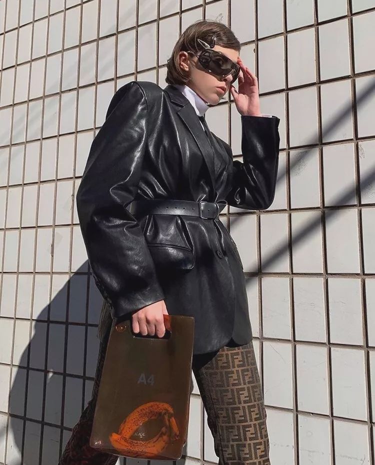 冬天了买什么外套好帅,冬天有哪些推荐的外套