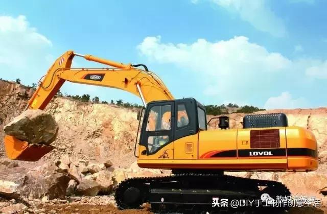 挖掘机挖土机怎么画简笔画,挖土机简笔画推土机