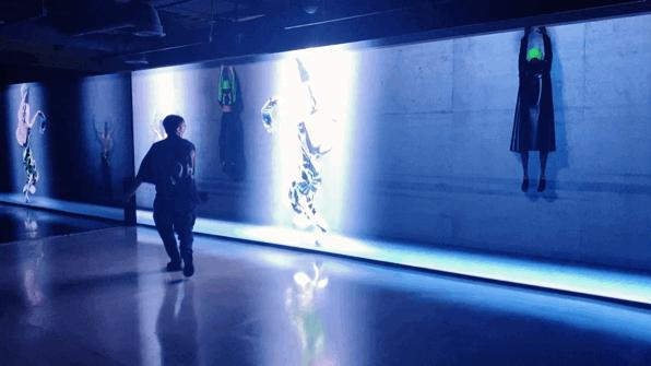 别争了,这条马路才是魔都内卷之王