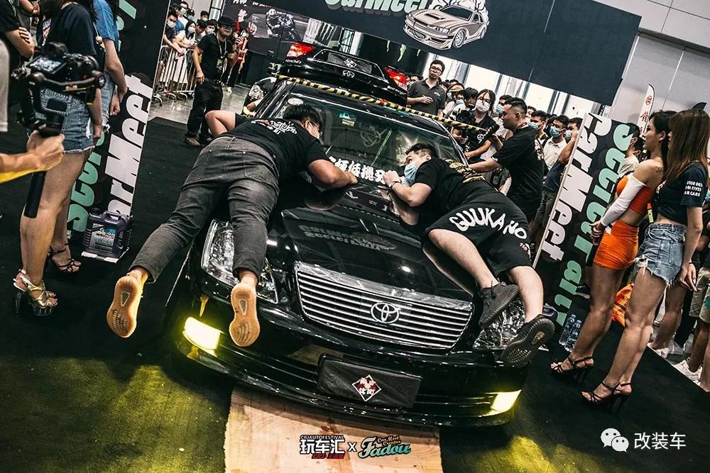 12代皇冠质感相当于现在的什么,最经典一款12代皇冠