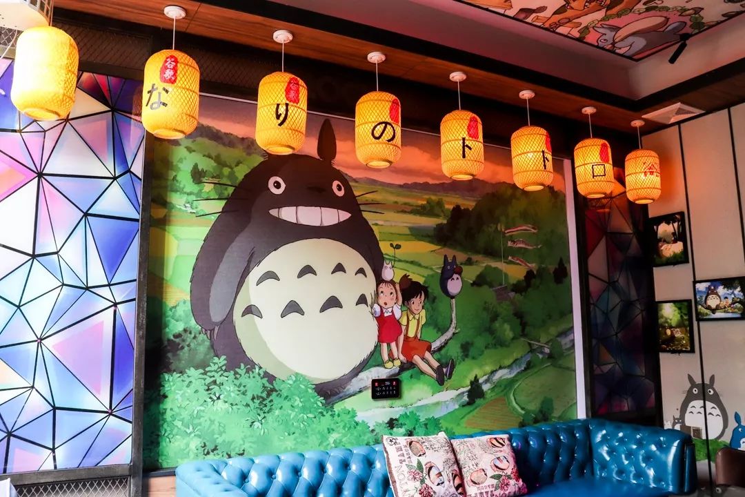 清远地标级KTV，坐拥网红时光隧道，还把热带雨林搬了过来