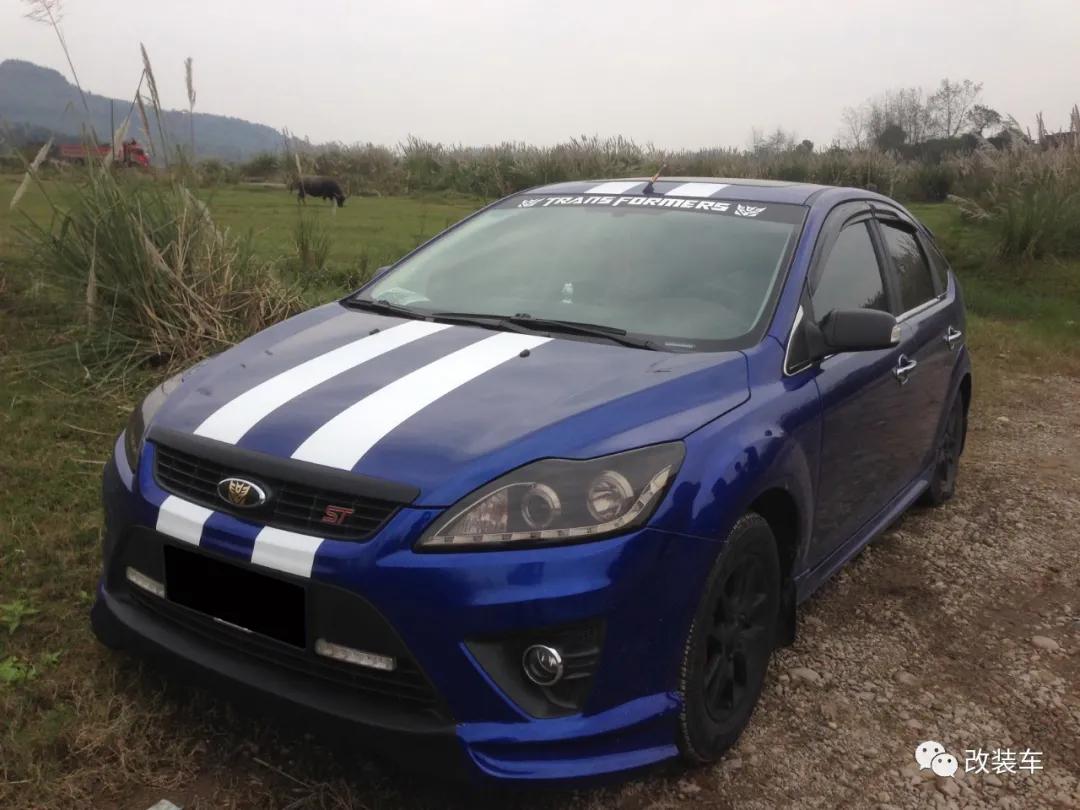 福克斯什么时候换回4缸发动机,经典福克斯移植发2.3t发动机