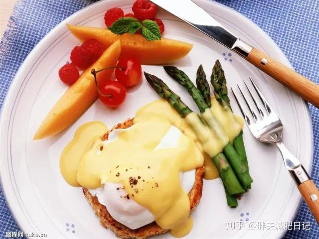 一天一千跳绳一个月有什么效果,一天跳一千下跳绳可以减肥吗