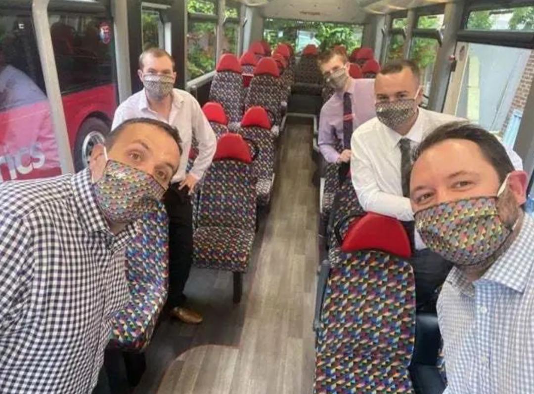 颠覆三观！外挂鹰钩鼻出街，英国人的脑洞真服了…这也叫口罩？