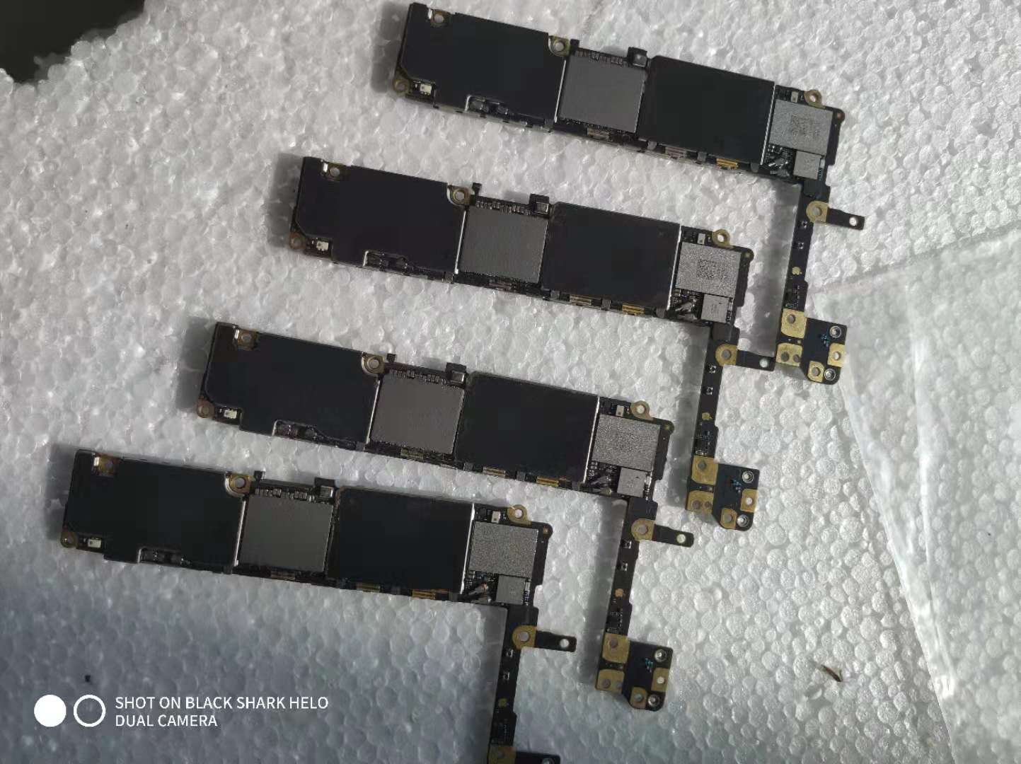 苹果手机解id锁需要多少钱,苹果手机id锁到底是怎么被解掉的