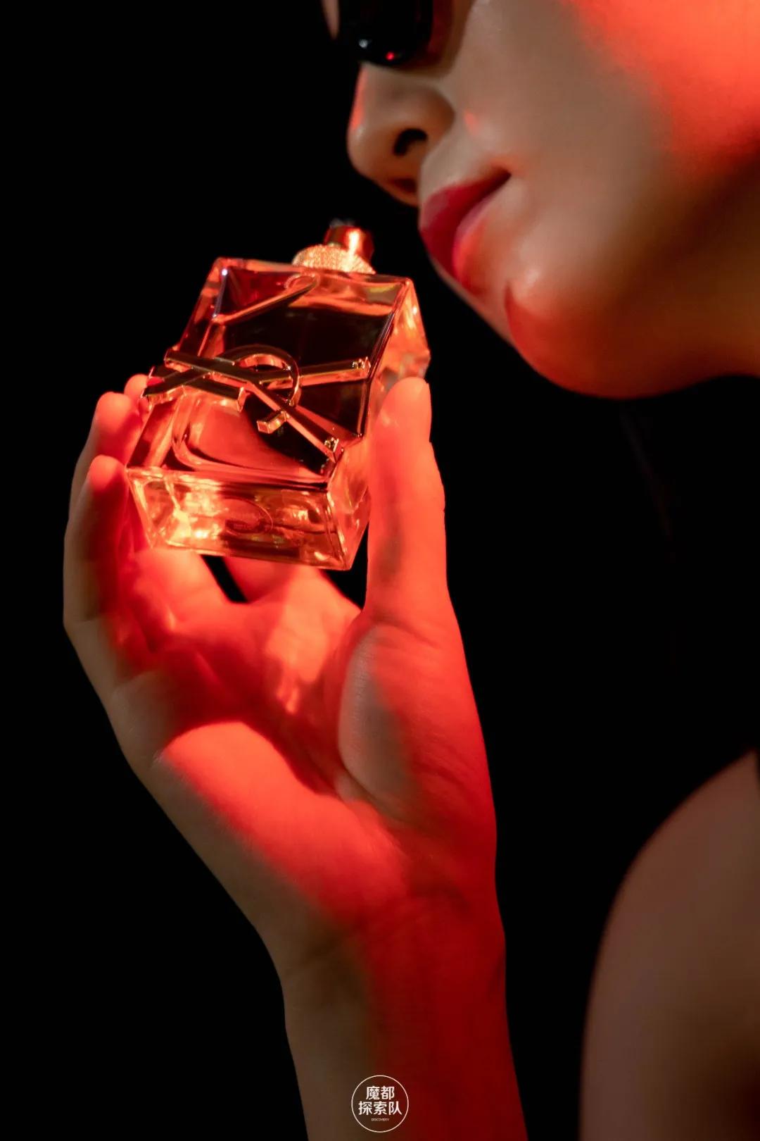 ysl限定狂欢,限时59天ysl时尚大展惊艳魔都