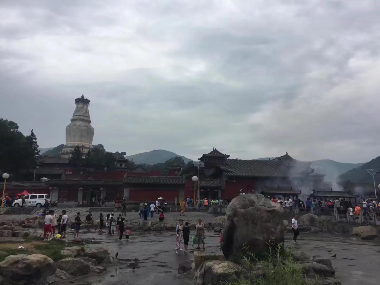 与五台山齐名的四大名山是哪几个,游四大佛教名山之首山西五台山