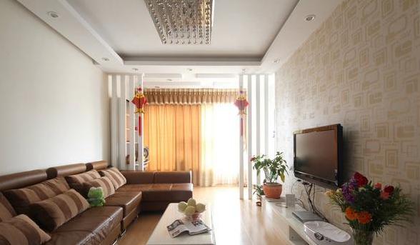 阳台晾衣服看着不美观还不方便怎么办?有哪些方法可以解决