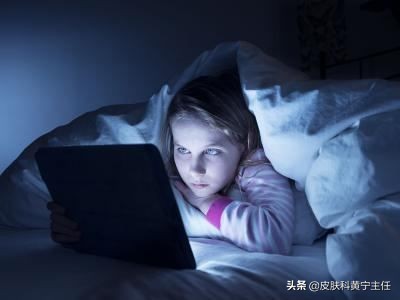 宅家的1个多月都没化妆，竟然还爆痘