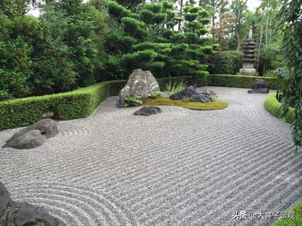 日式佛教枯山水庭院,日式50平米枯山水小庭院设计